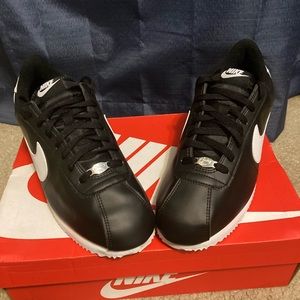 Nike Cortez